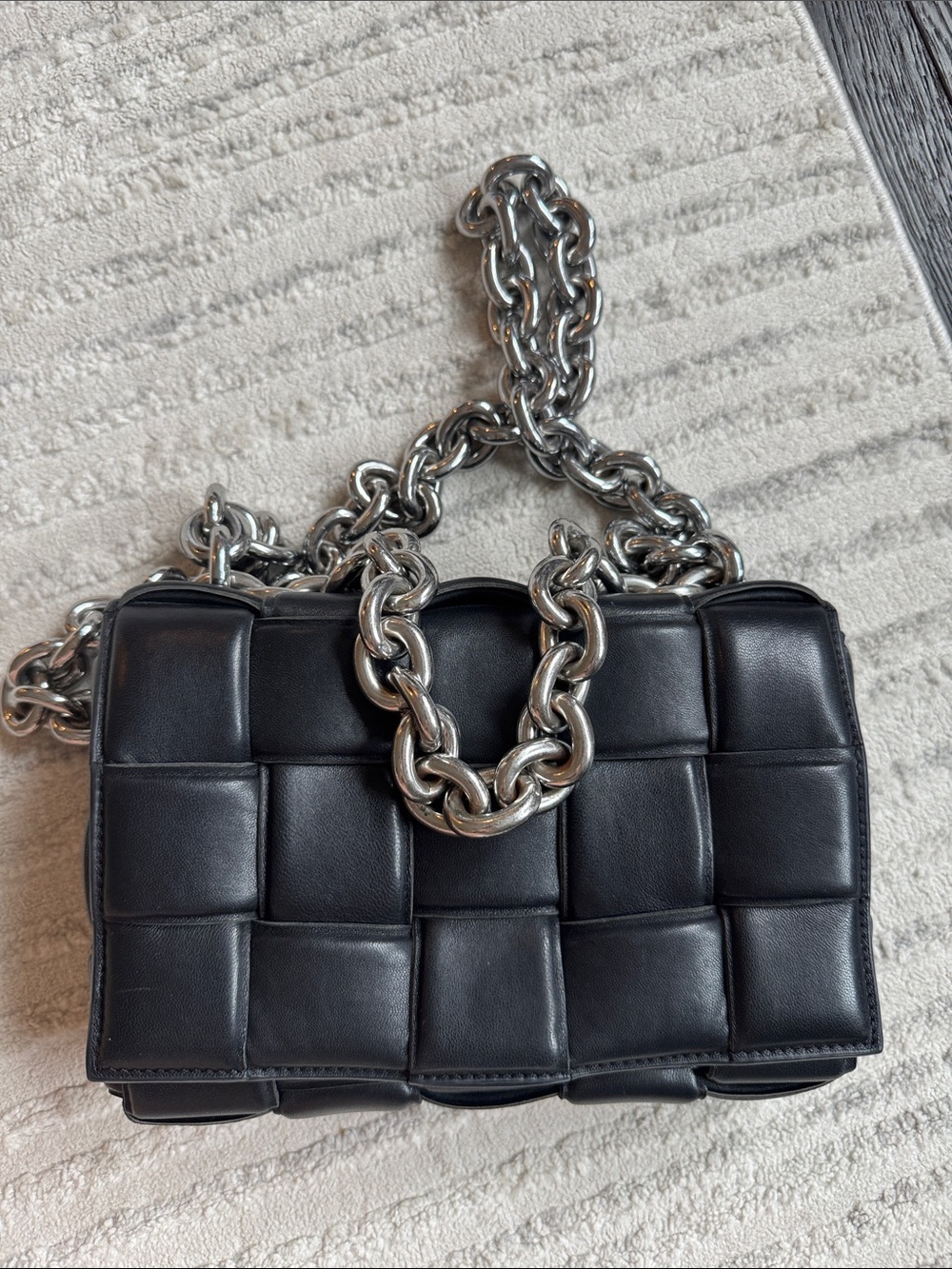 Bottega cassette with silver chain